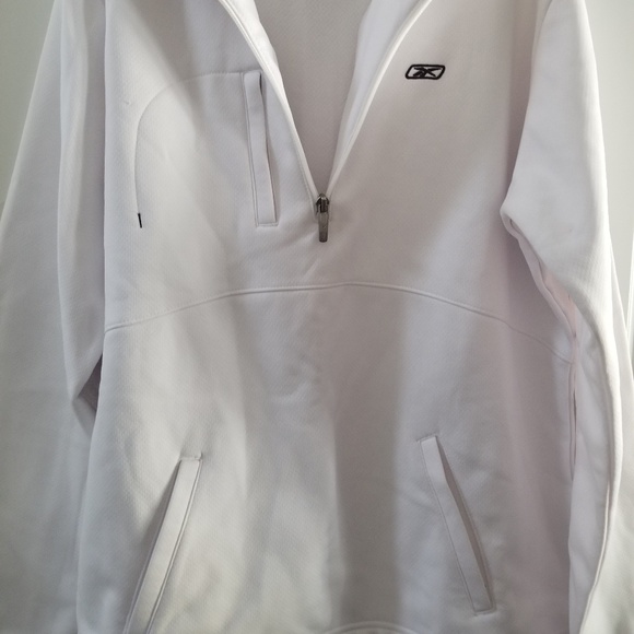 Pullup  sweater - Picture 3 of 7